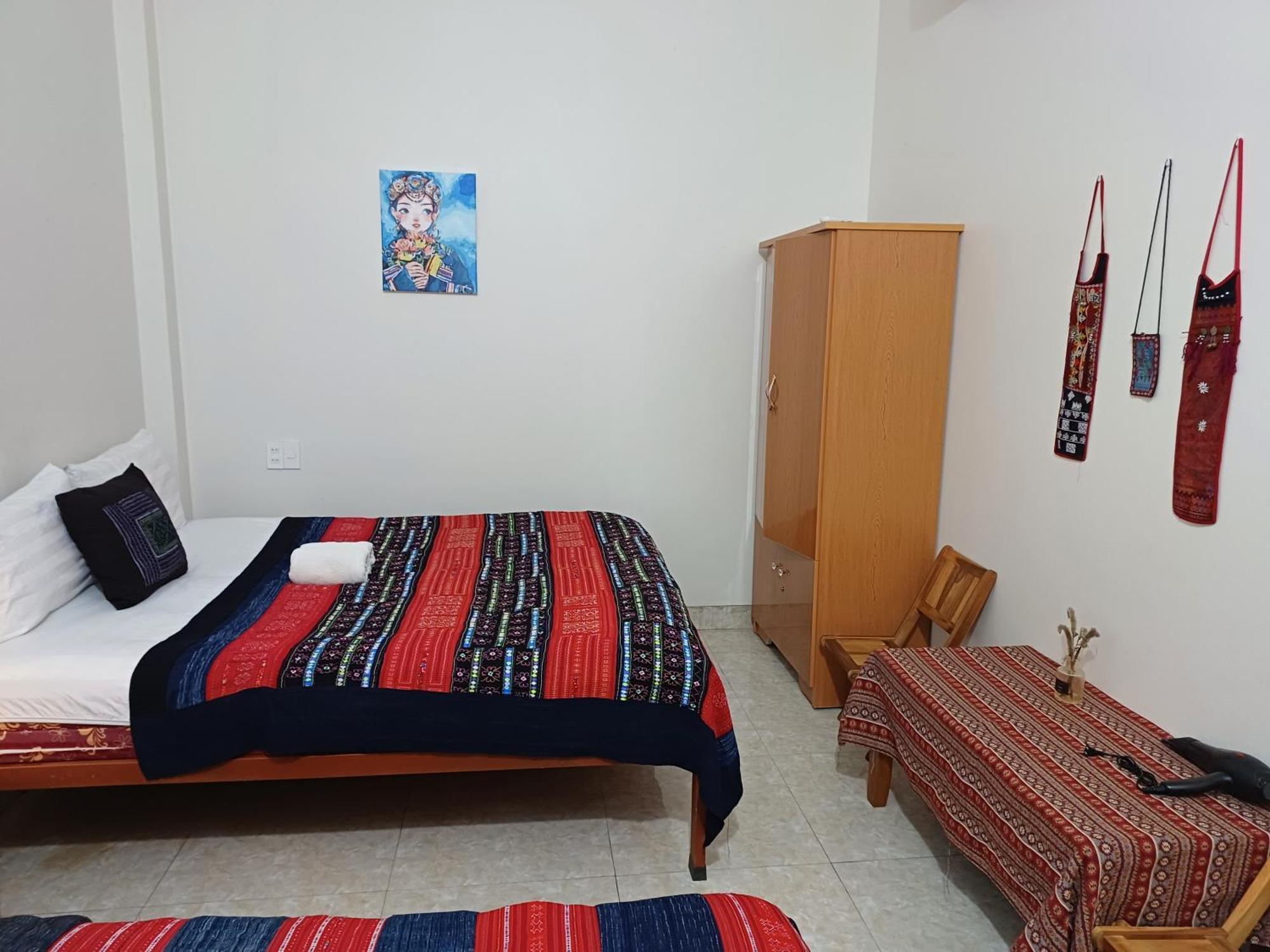 Hotel Yolo Ha Giang Adventures, Motorbike And Loop Tours Exterior foto